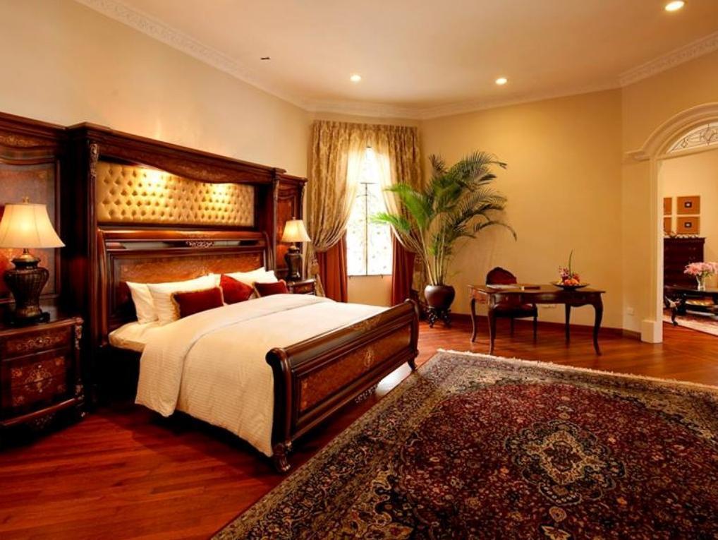 The Kahaani Hotel อาเยอร์ เกโระห์ ภายนอก รูปภาพ
