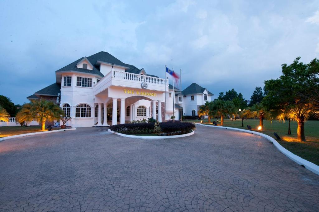 The Kahaani Hotel อาเยอร์ เกโระห์ ภายนอก รูปภาพ