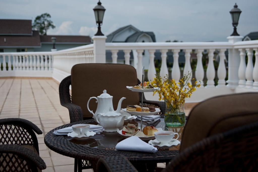 The Kahaani Hotel อาเยอร์ เกโระห์ ภายนอก รูปภาพ
