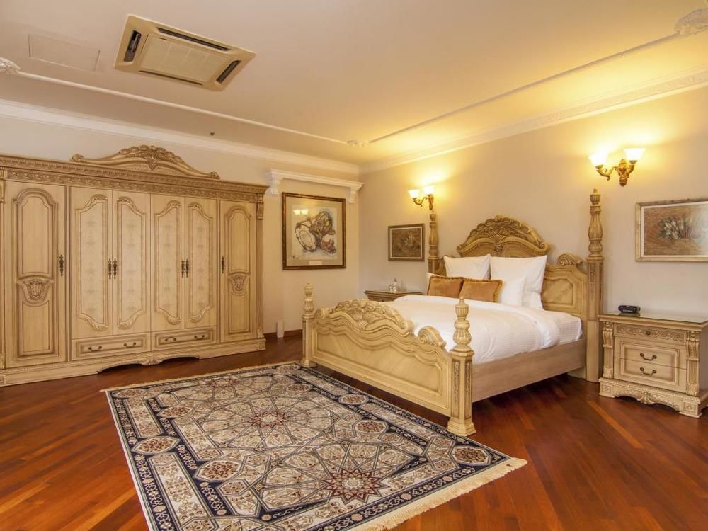 The Kahaani Hotel อาเยอร์ เกโระห์ ภายนอก รูปภาพ