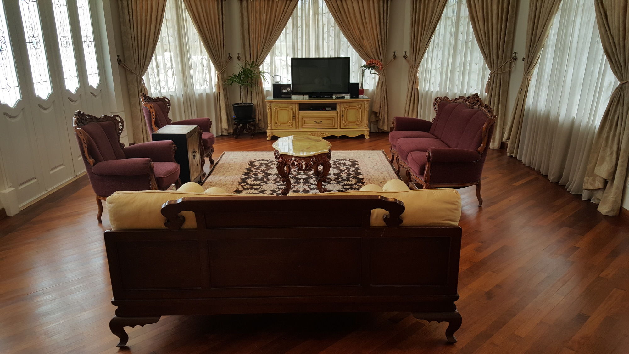 The Kahaani Hotel อาเยอร์ เกโระห์ ภายนอก รูปภาพ
